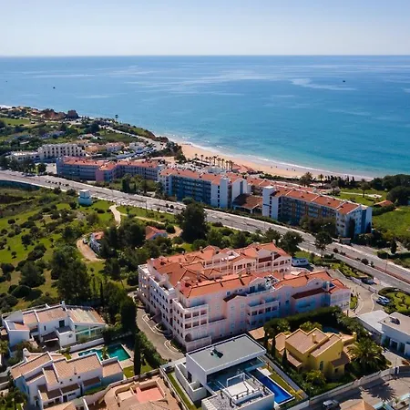 Ocean Solar Do Vau W/ Pool By Lovelystay Apartment Portimao